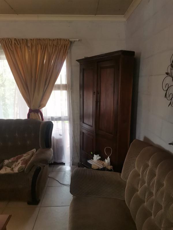 2 Bedroom Property for Sale in Albertinia Western Cape